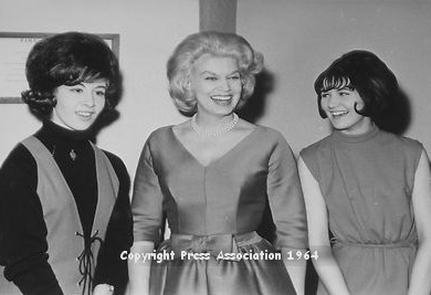 Helen with  Jane Morgan and Linda Laine during rehearsals for the BBC Radio programme 'Pop Inn' 28-01-1964.